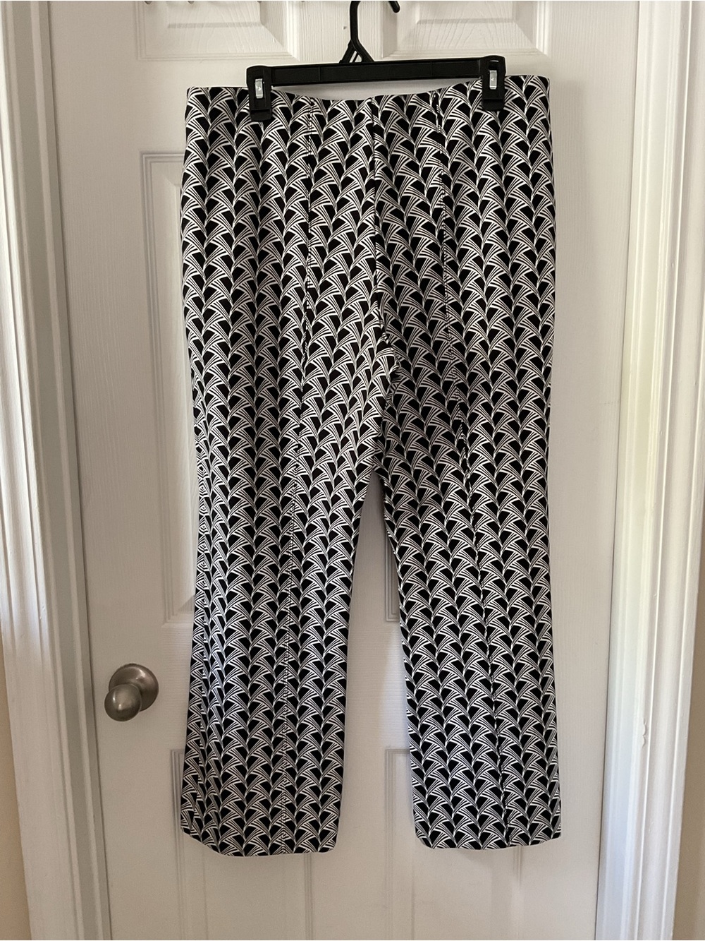 Maeve by Anthropologie The Margot Black White Geometric Wide Leg Pants L - Picture 4 of 12